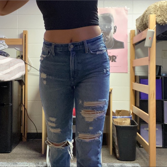 Abercrombie Annie High Rise Girlfriend Jeans - Picture 3 of 8